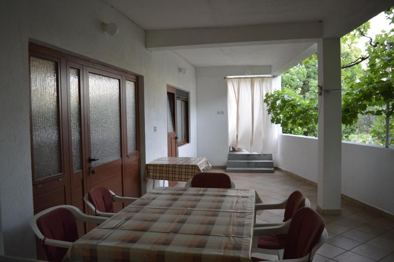 Apartmani Ivanka Starigrad Paklenica Extérieur photo