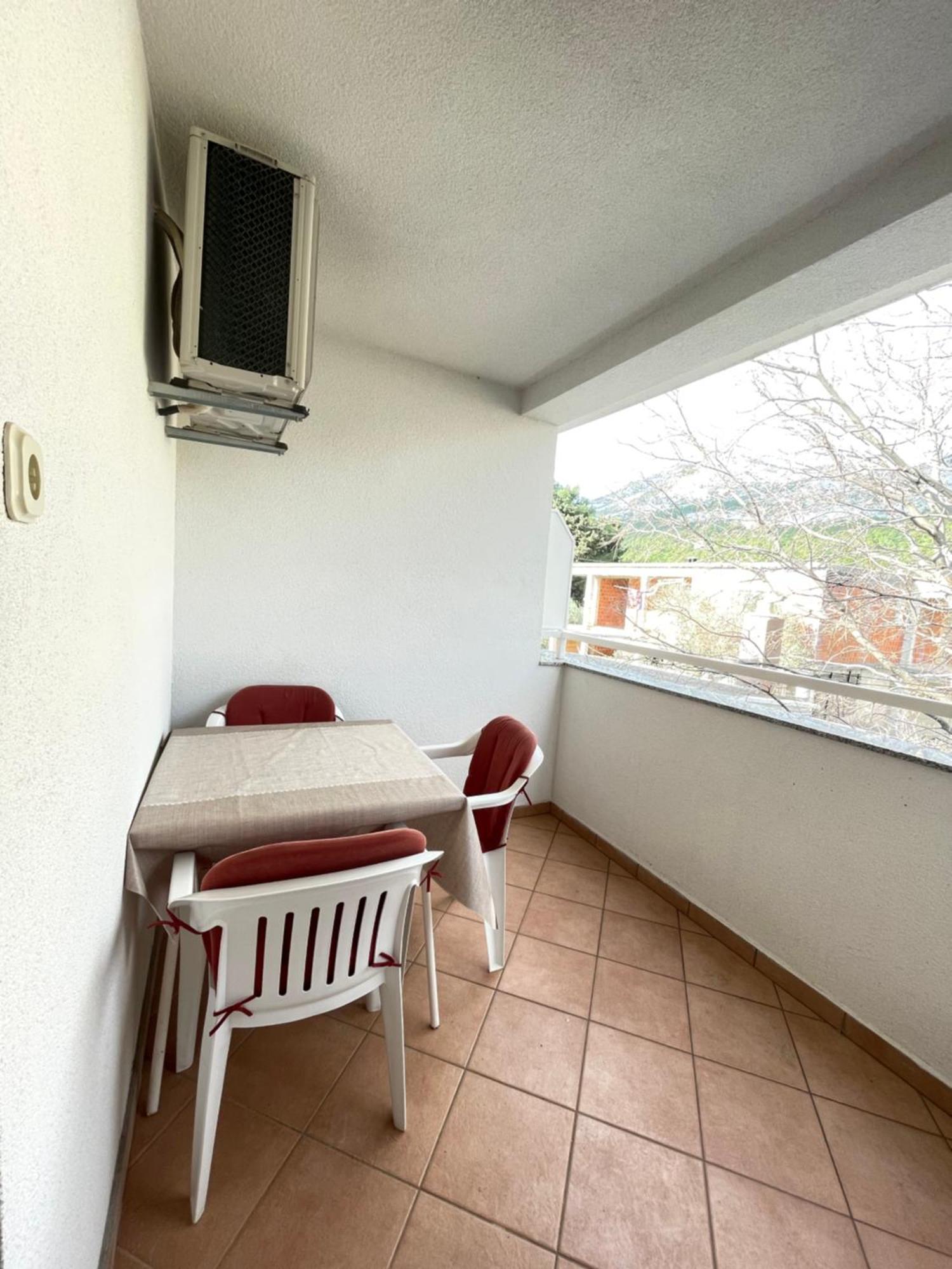 Apartmani Ivanka Starigrad Paklenica Extérieur photo