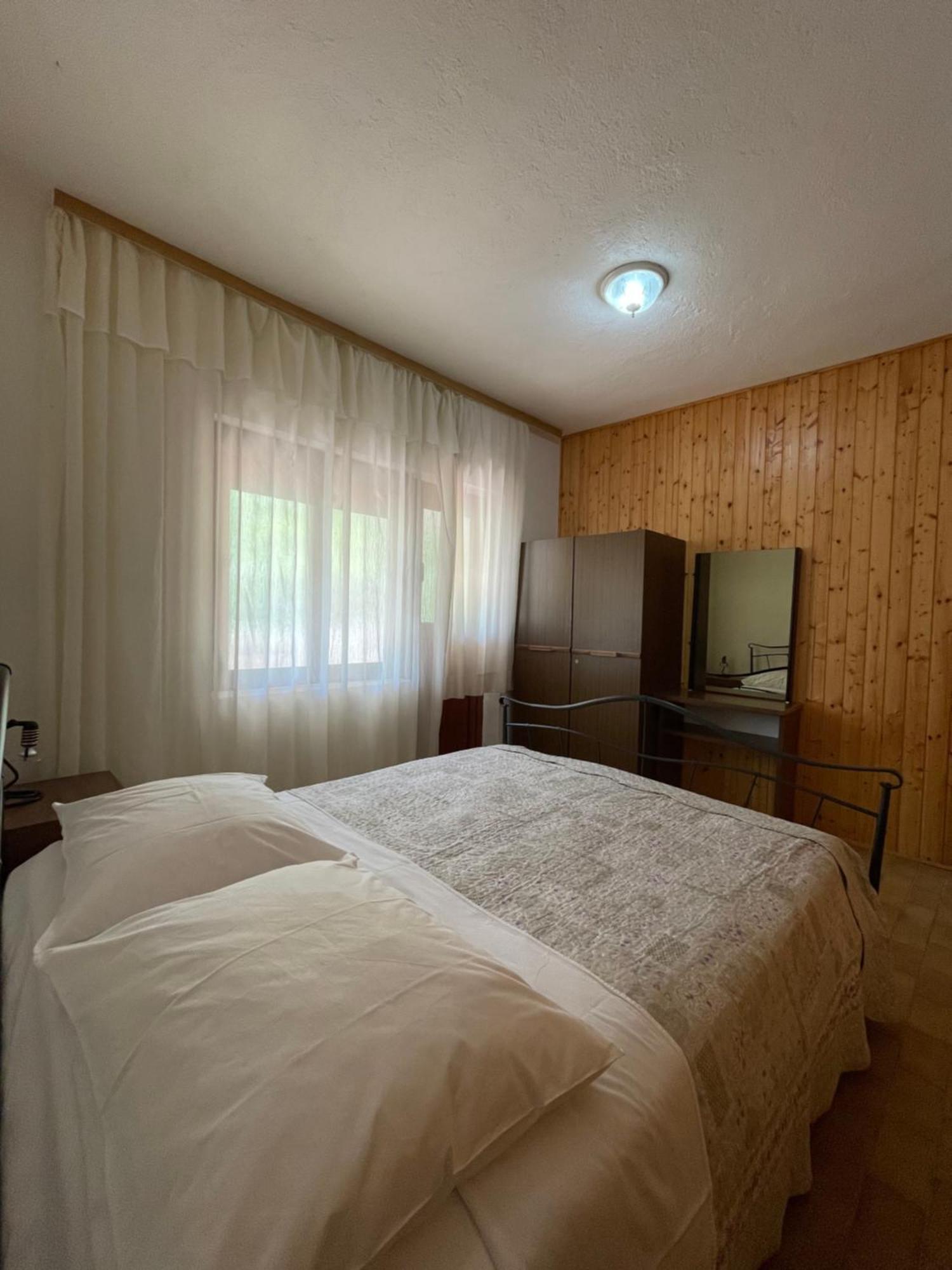 Apartmani Ivanka Starigrad Paklenica Extérieur photo